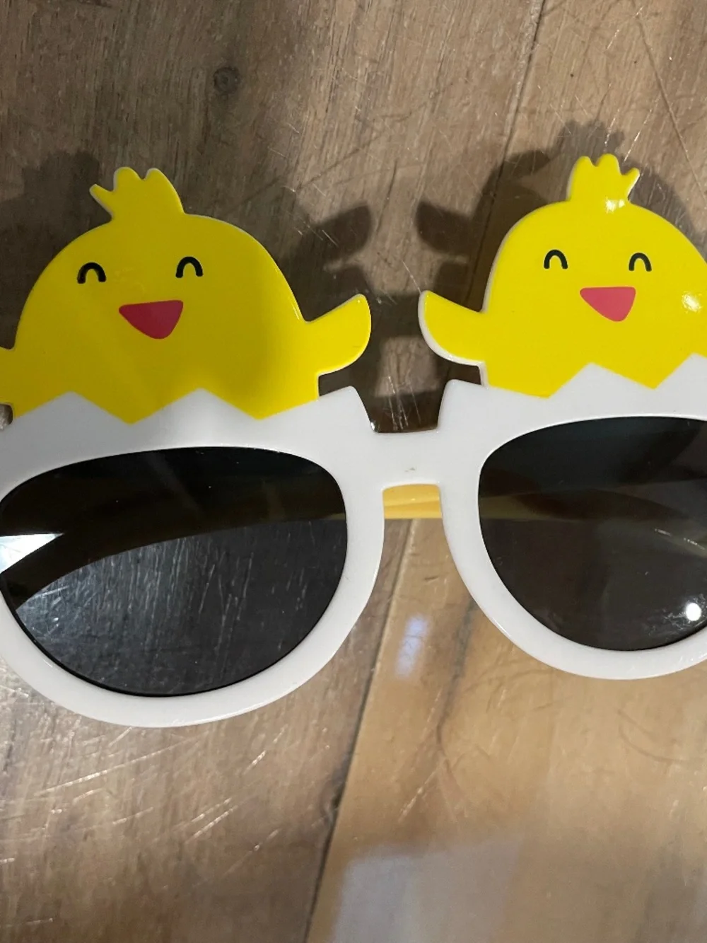 Excellent Condition Toddler Chick Sunglasses